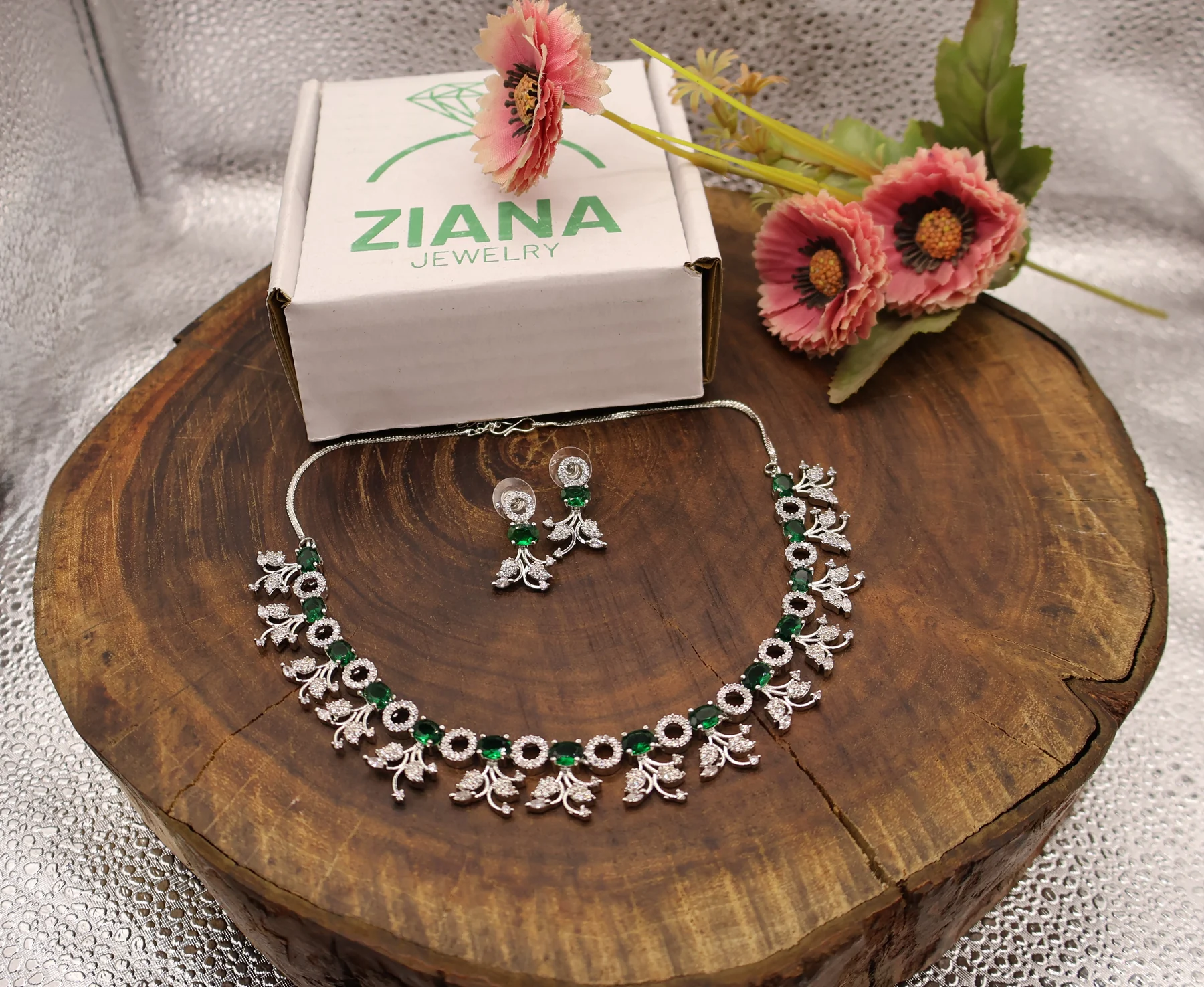 Emerald Garden Floral Crystal Necklace Set