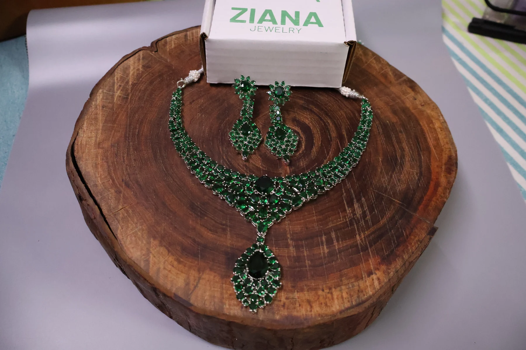 Emerald Peacock Bridal Necklace Set