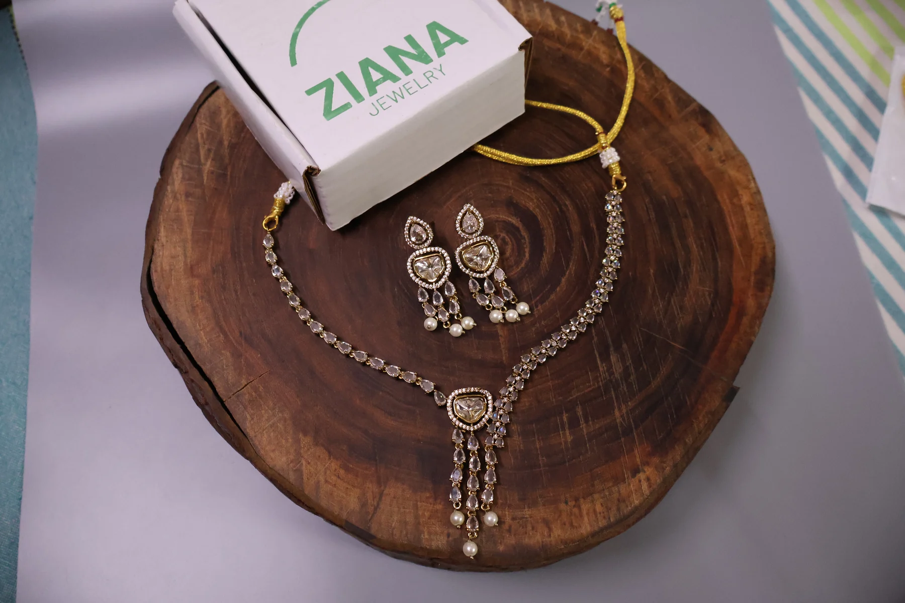 Rose Quartz Lariat Crystal Necklace Set – alternate product view 2