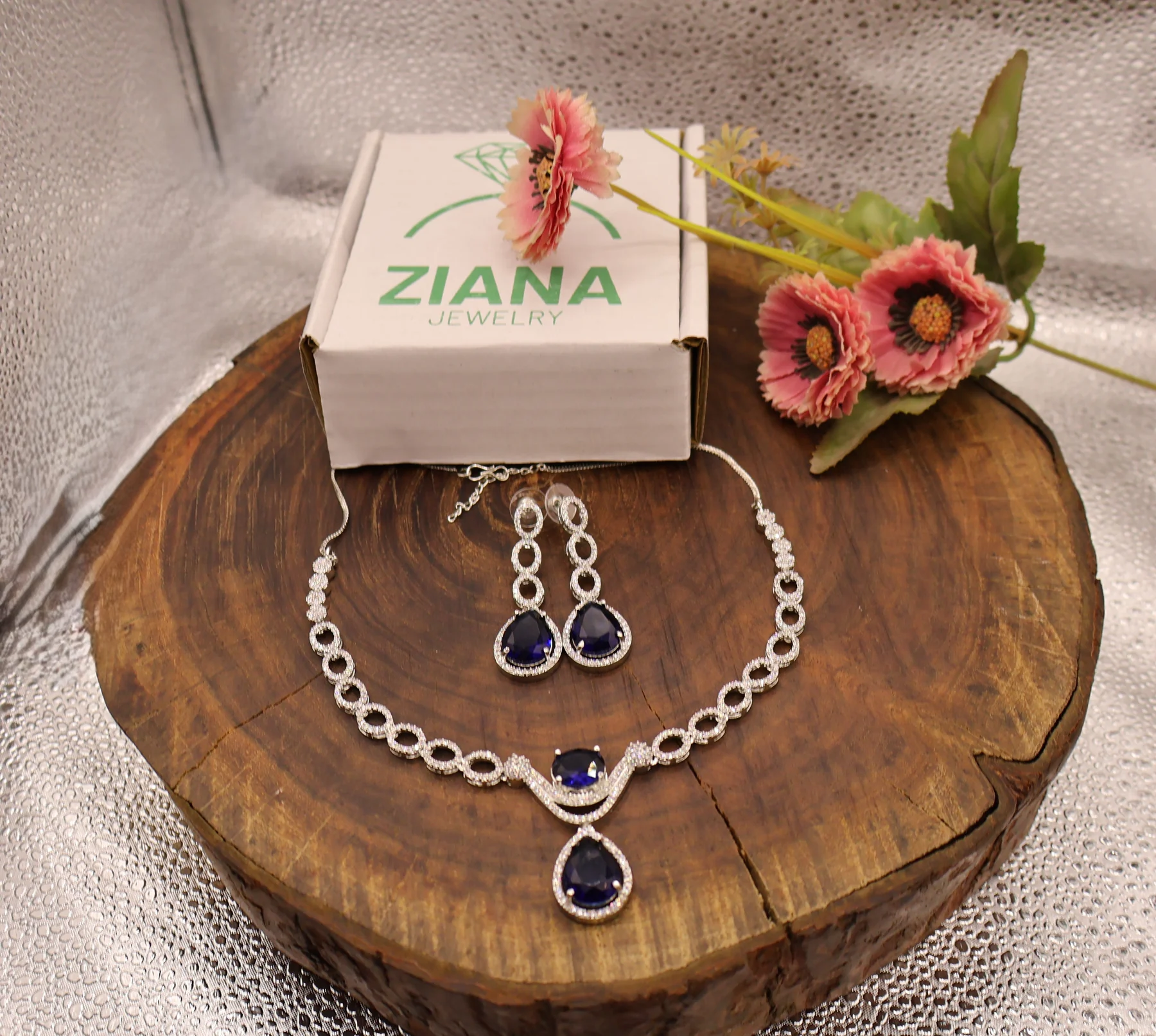 Royal Amethyst Teardrop Crystal Necklace Set