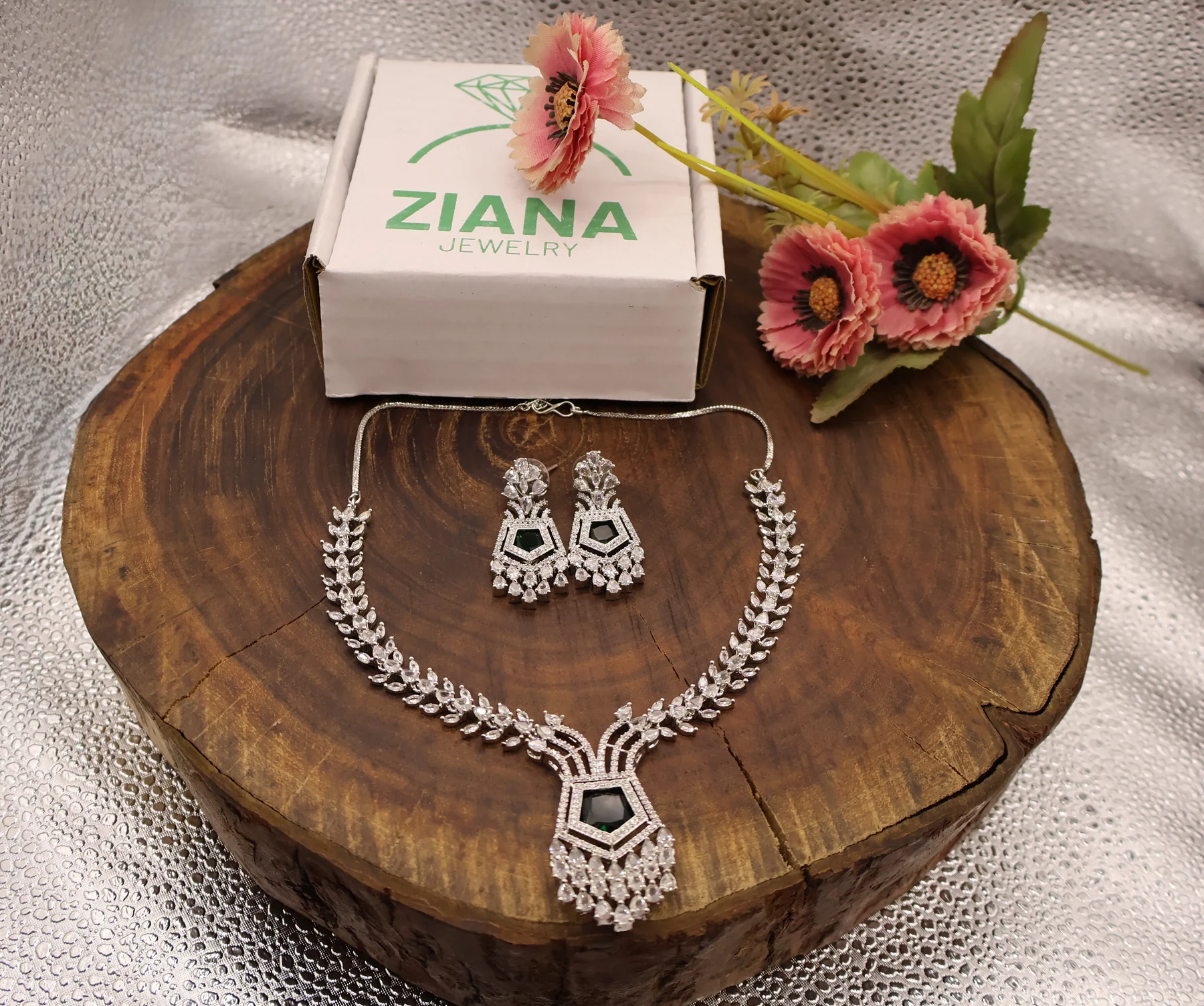 Ruby Geometric Drop Crystal Necklace Set – alternate product view 2