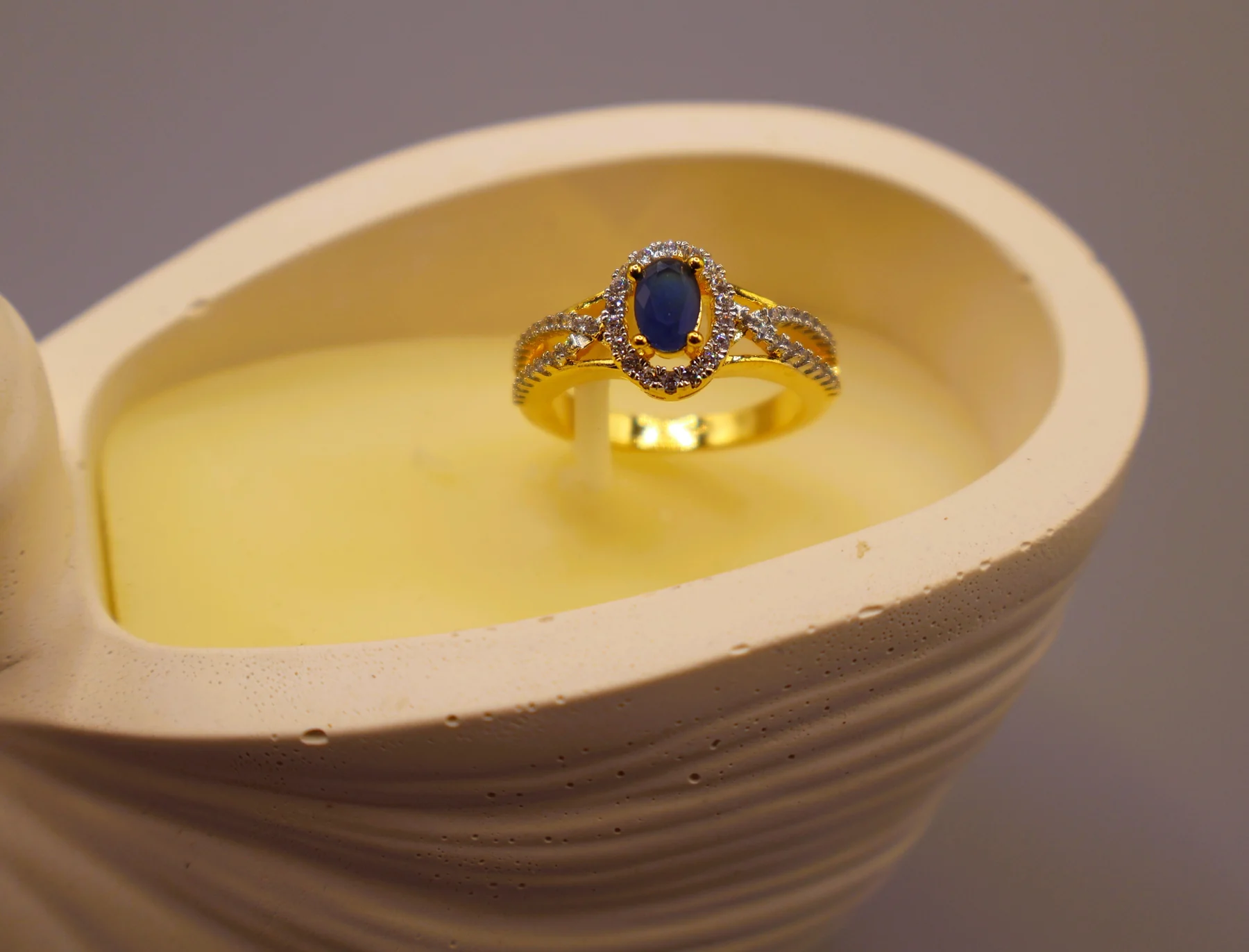 Sapphire Oval Halo Crystal Ring – alternate product view 2