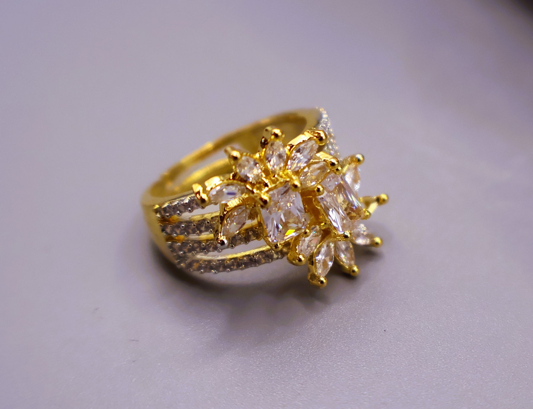Golden Floral Crystal Ring