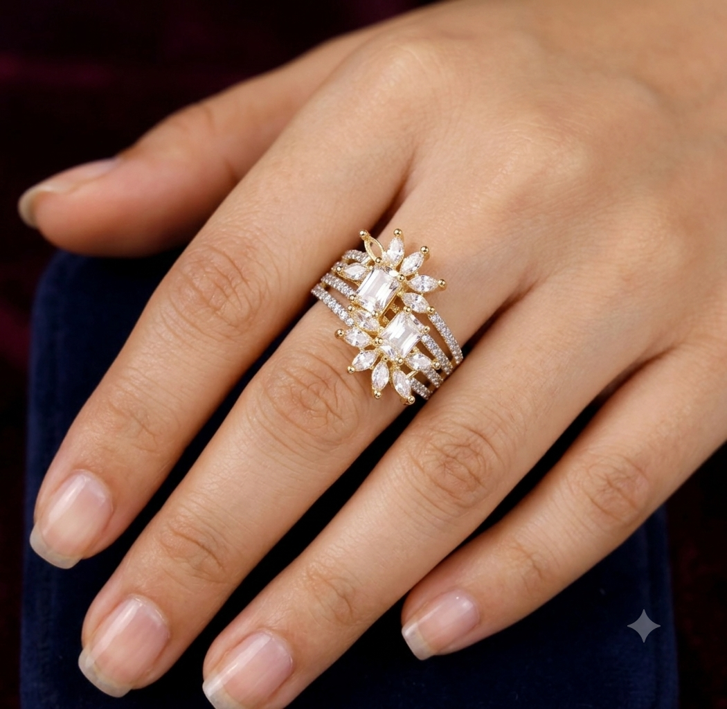 Golden Floral Crystal Ring