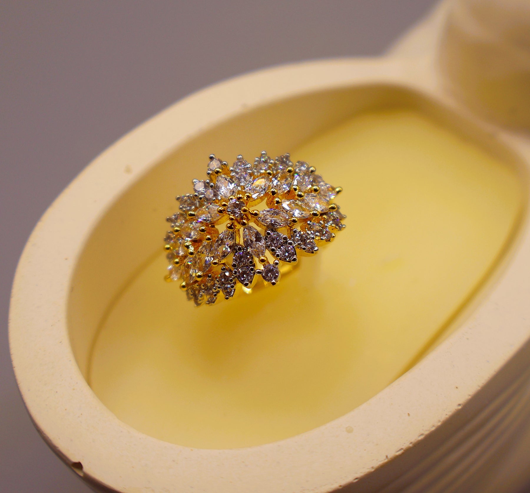 Golden Sparkle Floral Cluster Ring
