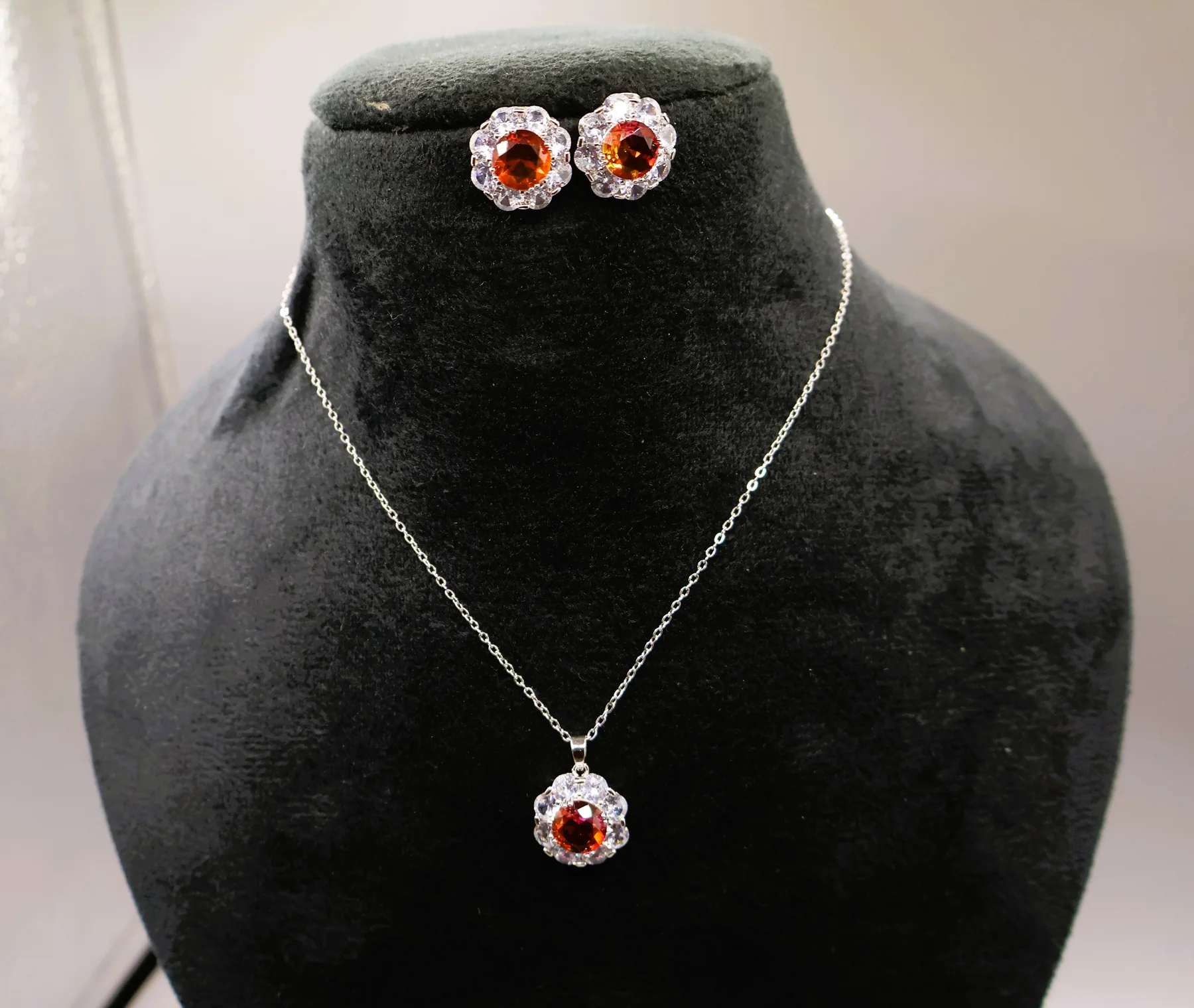 Ruby Ember Halo Pendant & Stud Earrings Set