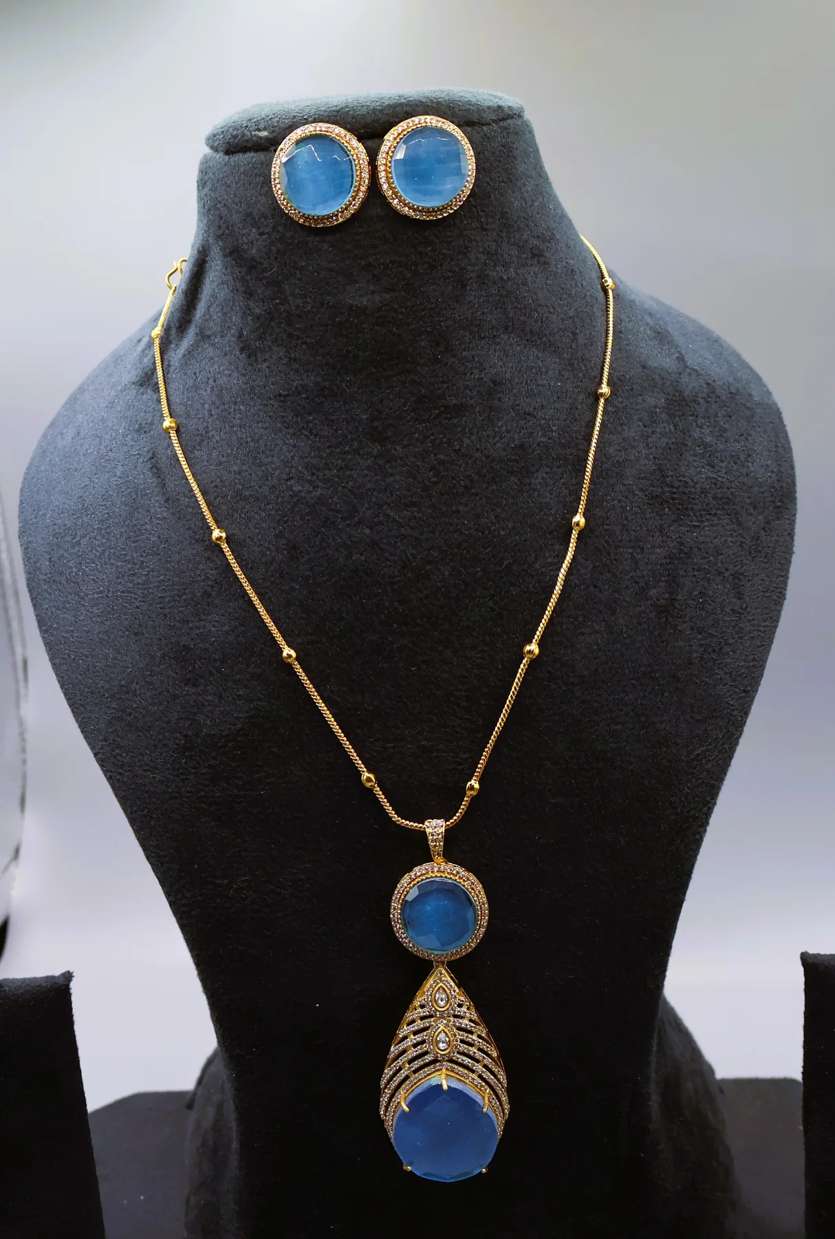 Sapphire Blue Teardrop Pendant & Stud Earrings Set